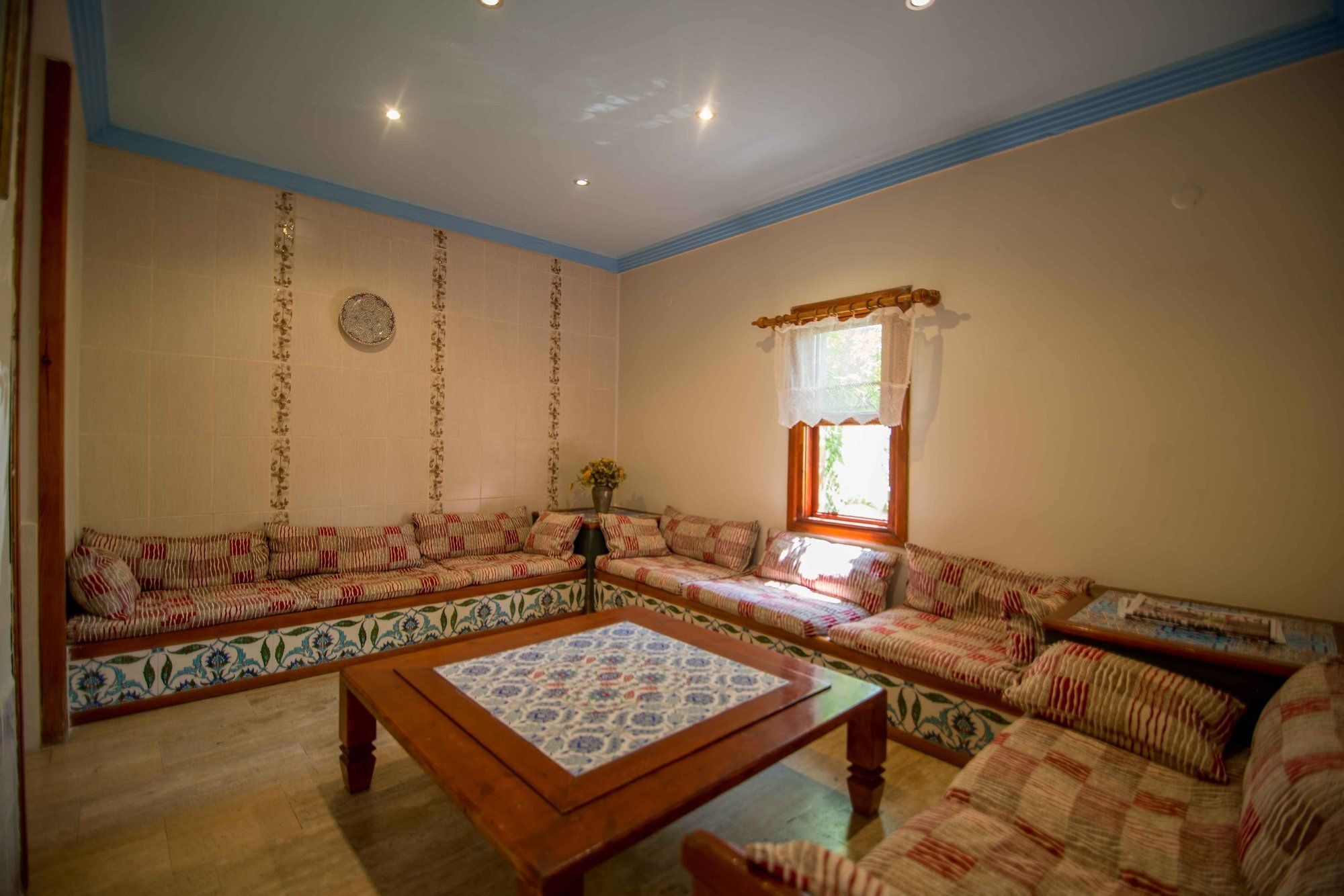 Su Hotel 3*